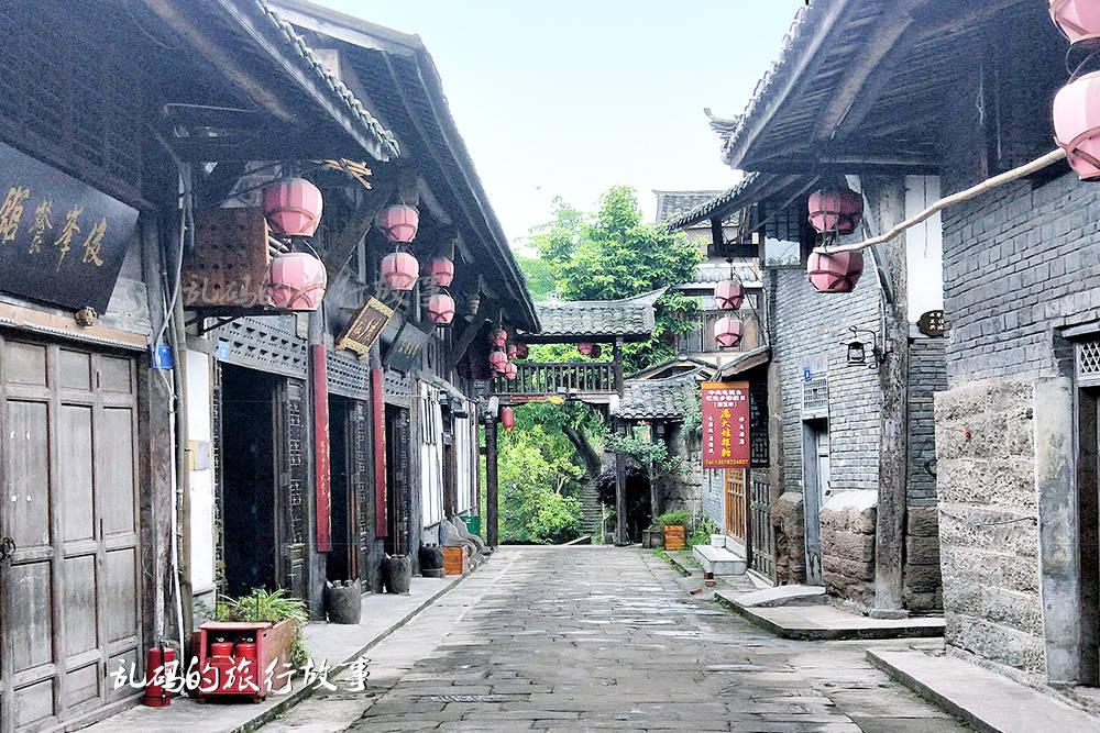 探知为什么有男生当护士,女生当医生的现象?,拓展你的思维领域。
